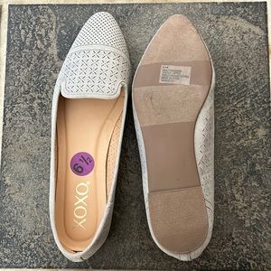 XOXO Gray Flats